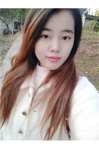 我爱你，像星辰砸向大地，至死不渝